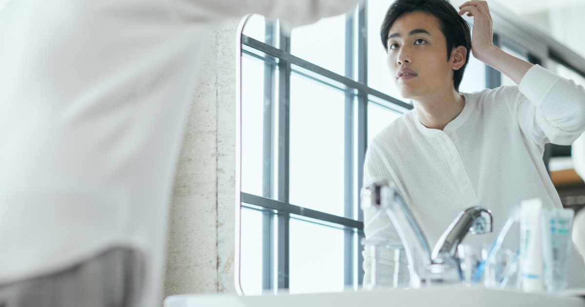 セットする男性